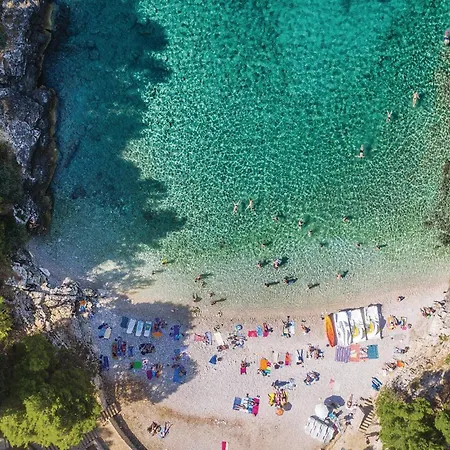 Cozy In With Wifi Pula