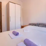 Appartement Gorgeous Apartment In Pula With Wifi Pula