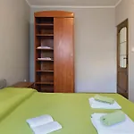 Gorgeous Apartment In Pula With Wifi * Pula
