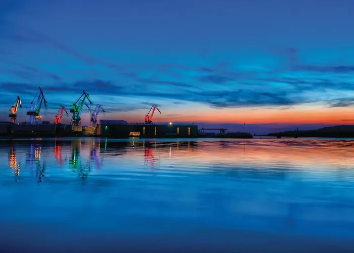 Cozy In With Wifi Lägenhet